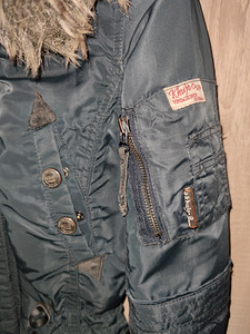 Khujo talveparka, S / 36 (4 foto / 5)
