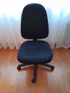 Kontoritool (1 foto / 1)