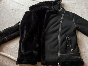 Must lambanahkne mantel Zara (1 foto / 6)