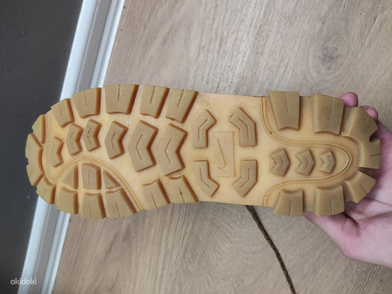 Зимние ботинки Nike