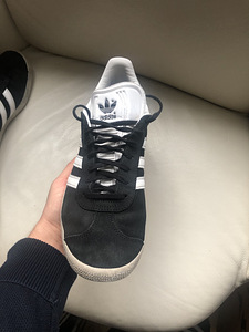 Adidas Gazelle (черный) - почти не носил (3 фото из 3)