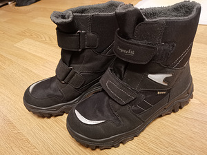 Очень приличные зимние ботинки Superfit s. 35 Gore tex (1 фото из 4)
