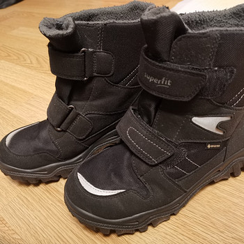Очень приличные зимние ботинки Superfit s. 35 Gore tex