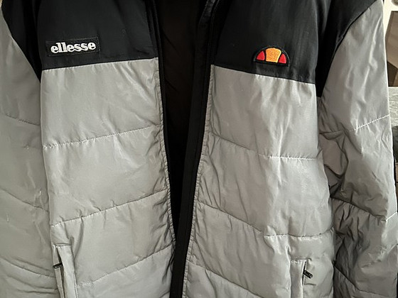Зимняя куртка ellesse