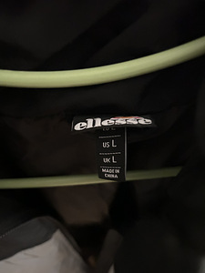 Зимняя куртка ellesse (2 фото из 2)
