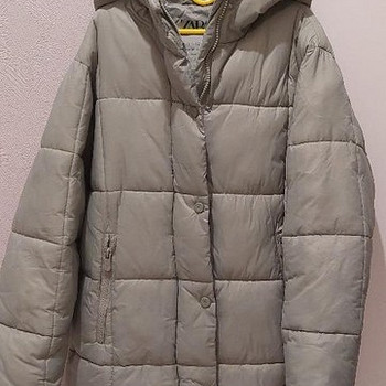 Пальто Zara.