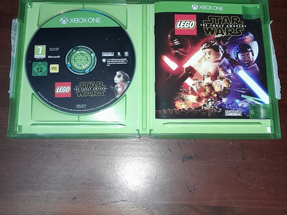 Диск на xbox one star wars the force awakens