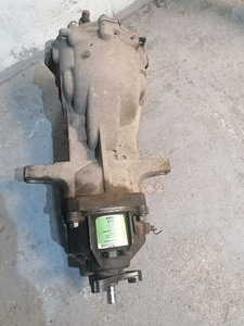 Diferentsiaal Hyundai Santa Fe 2006. 2.2 110kw. (1 foto / 2)