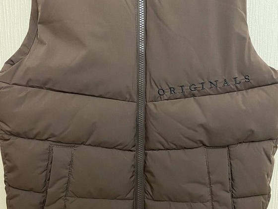 Жилетка Jack&Jones(originals) новая size M