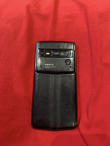 Vertu signature touch (1 фото из 3)