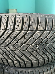 Talverehvid BMWX6-le, Pirelli, Scorpion Winter 2 (2 foto / 2)