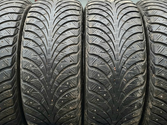 Шипованные шины Goodyear / Hankook 205/55/16 - монтаж