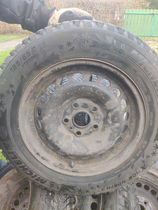 Michelin 195/65/15 5x112 (2 фото из 3)