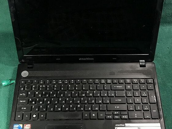Acer Aspire E732G, Core i3