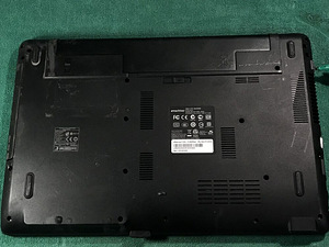 Acer Aspire E732G, Core i3 (4 foto / 5)