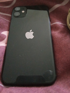 iPhone 11 (4 foto / 4)