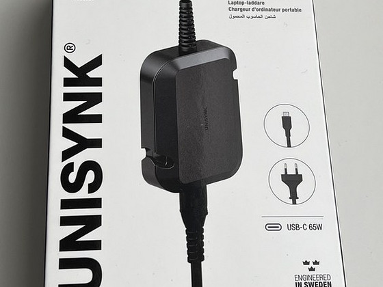 Unisynk USB-C Laptop Charger 65W , Black
