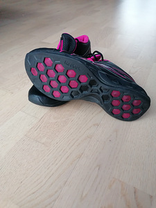 Reebok Tossud Nr 38.5 (2 foto / 3)