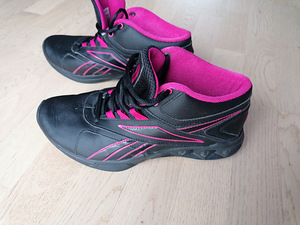 Reebok Tossud Nr 38.5 (3 foto / 3)