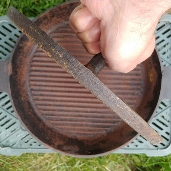 Grill malmpann presskaanega