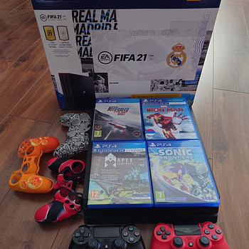 Sony PlayStation 4 pro 1 ТБ