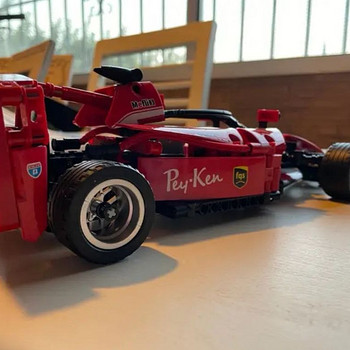 Гоночная машина lego(не оригинал)