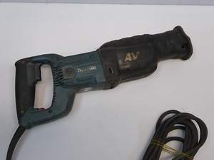 Tigersaag Makita JR3070CT, AVT (4 foto / 5)