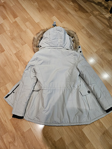 Зимняя куртка Superdry как новая, в идеальном состоянии, раз (4 фото из 4)