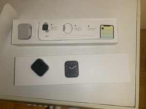 Apple Watch (5 фото из 5)