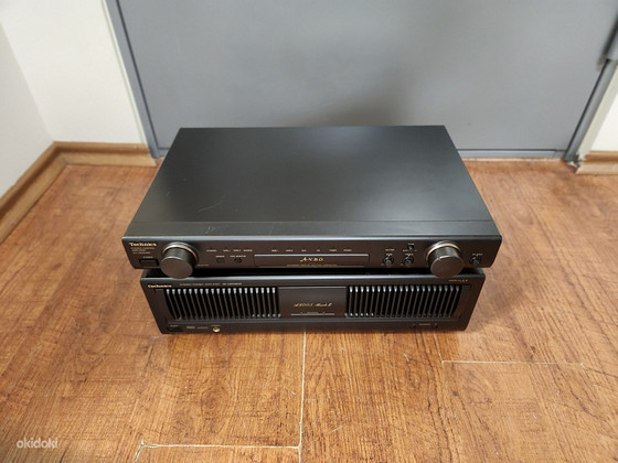 Technics SU-C800 ja Technics SE-A800S Stereo Power Amplifier