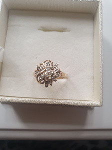Ring (2 foto / 2)