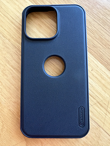 Продам чехол на iPhone 14 Pro Max (4 фото из 4)