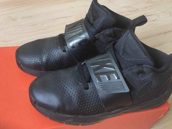 Nike team Hustle