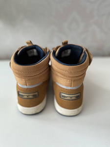 Lenne (3 фото из 5)