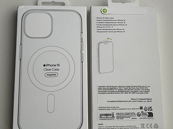 Apple iPhone 15 Clear Case with Magsafe