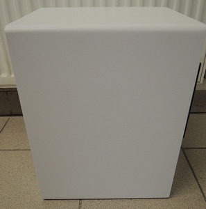 Kõlar Yamaha HS8 White + karp (4 foto / 7)