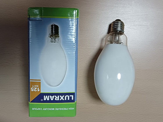 Лампа ртутная уличного освещения