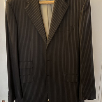 Brioni ülikond, käsitöö, suurus 50