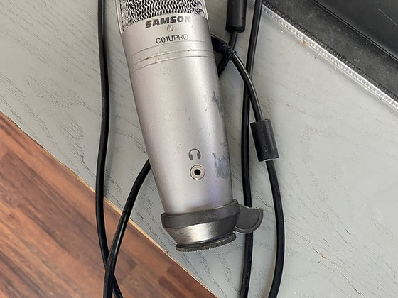 USB студийный микрофон Samson C01PRO
