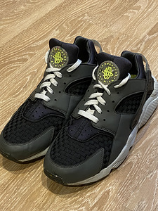 Nike Huarache (1 фото из 3)