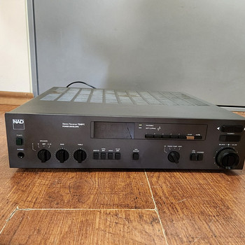 Приемник/усилитель NAD 7240PE
