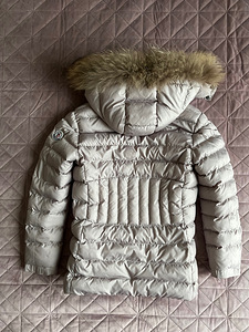 Зимняя куртка Moncler для девочек, размер 146 (2 фото из 5)