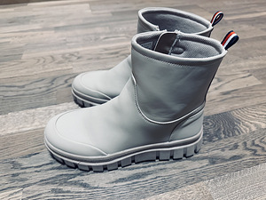 Новые ботинки Tommy Hilfiger (1 фото из 4)