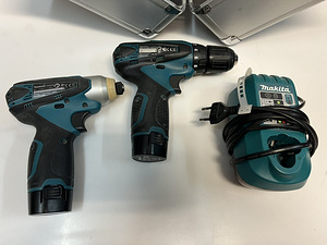 Набор инструментов Makita LCT204 (DF330 + TD090)10,8 V (8 фото из 9)