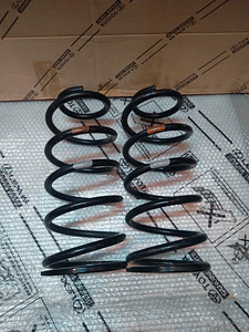 Land Cruiser 150 48231-60G31 48231-60G40 48231-60G50 (2 foto / 2)