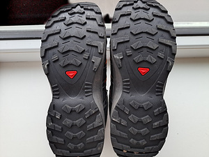 Salomon р.38 (3 фото из 5)