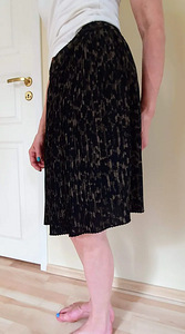 Plisseeseelik H & M (2 foto / 2)