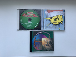 CD jõulumuusikaga (1 foto / 2)
