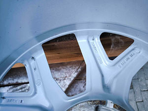 19" Volkswagen originaalveljed 5x120 (7 foto / 7)