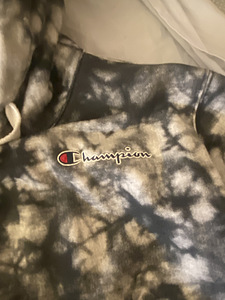 Толстовка Champion (2 фото из 3)